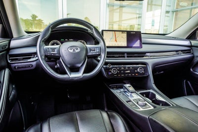 2023 INFINITI QX60 LUXE