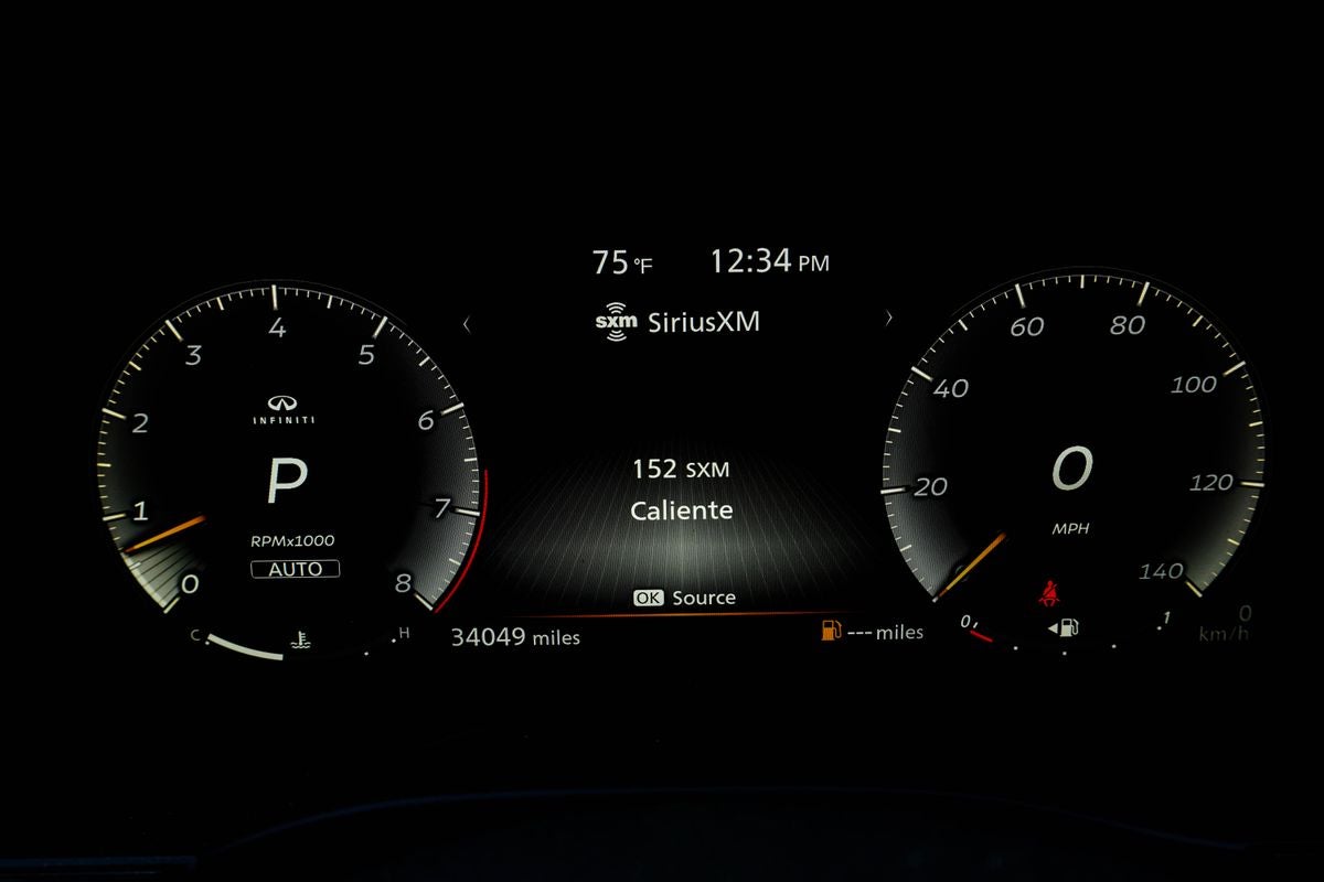 2023 INFINITI QX60 LUXE