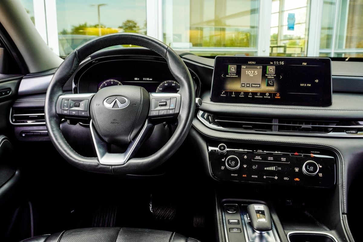 2023 INFINITI QX60 LUXE