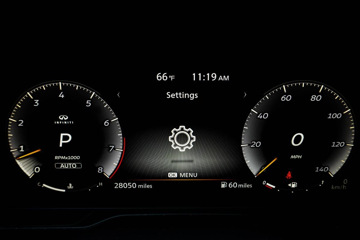 2023 INFINITI QX60 LUXE