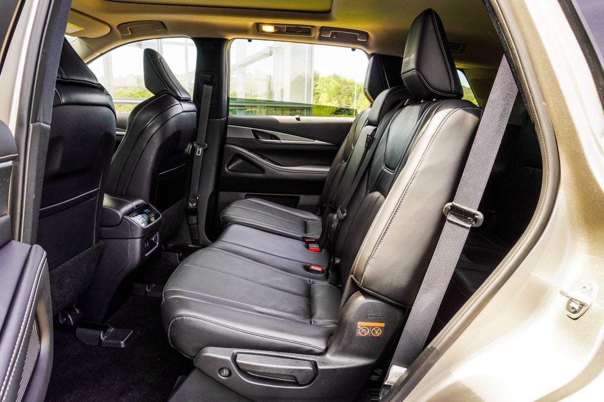 2023 INFINITI QX60 LUXE