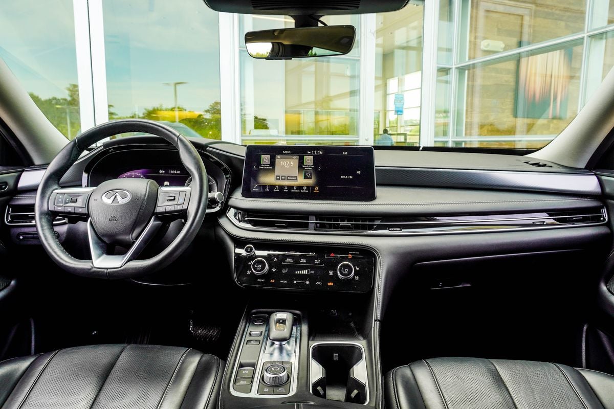 2023 INFINITI QX60 LUXE