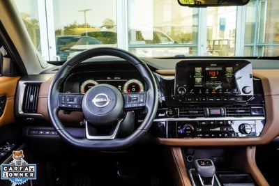 2025 Nissan Pathfinder Platinum