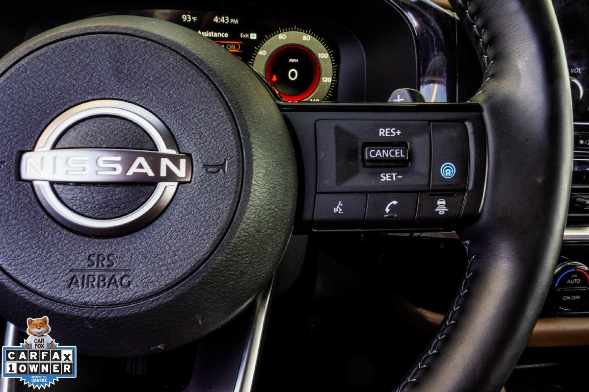 2025 Nissan Pathfinder Platinum