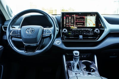 2020 Toyota Highlander Platinum