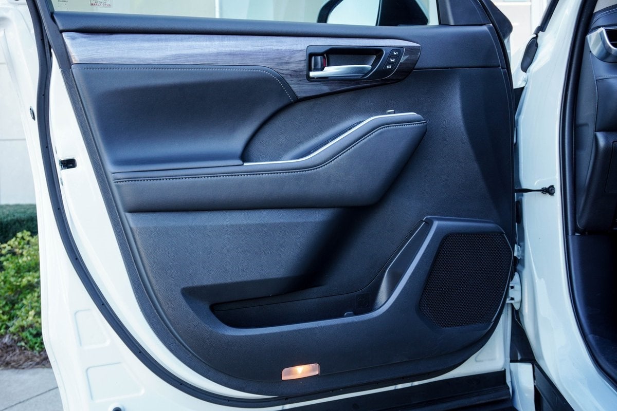 2020 Toyota Highlander Platinum