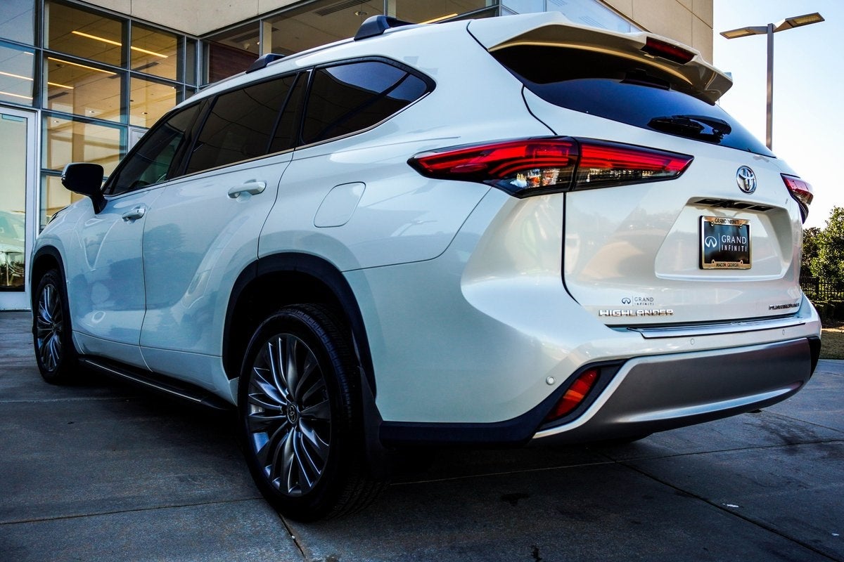 2020 Toyota Highlander Platinum