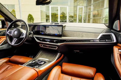 2024 BMW X7 M60i