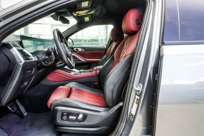 2025 BMW X6 xDrive40i