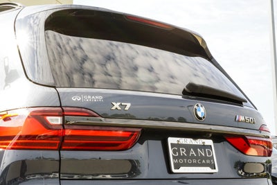 2021 BMW X7 M50i