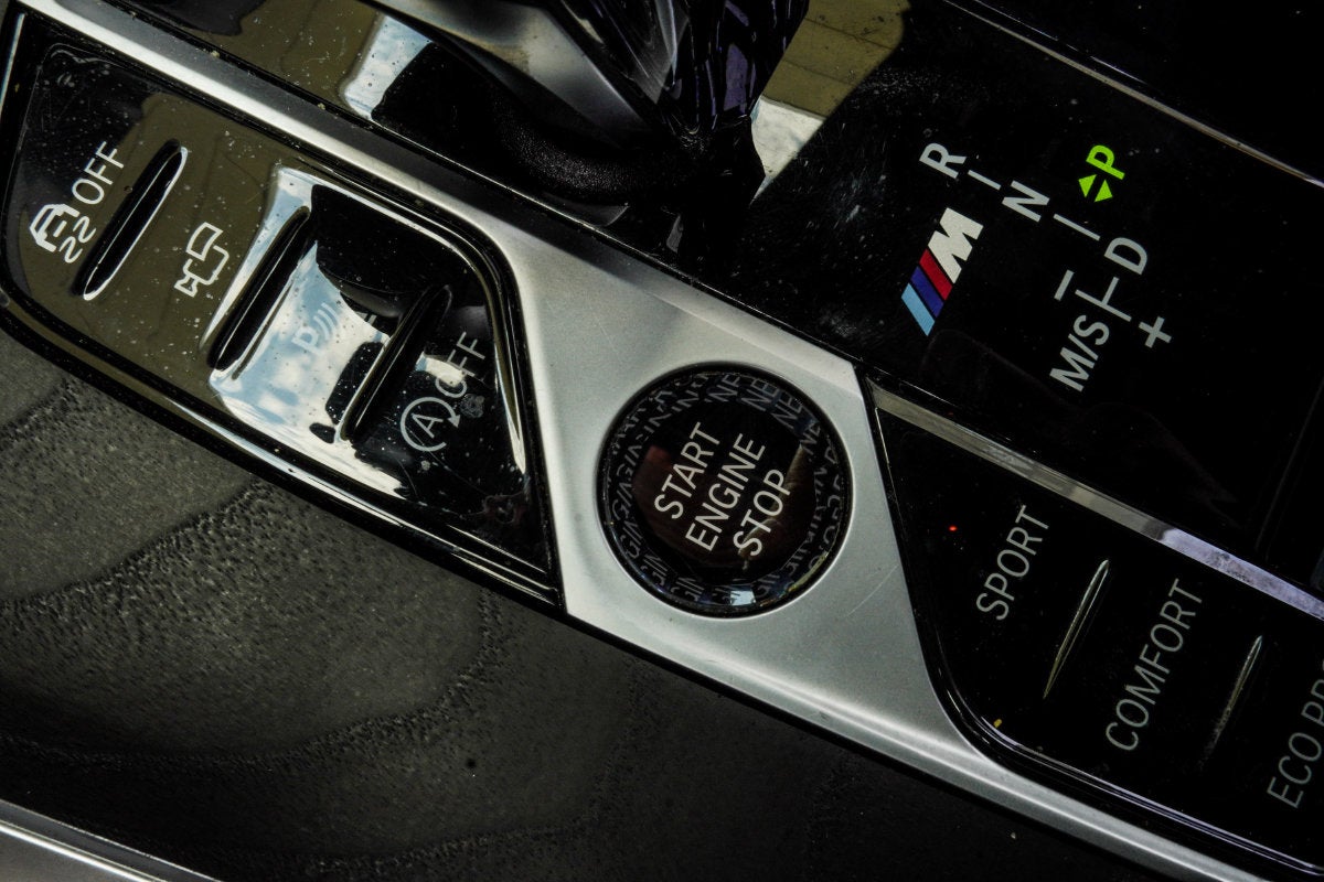 2021 BMW X7 M50i