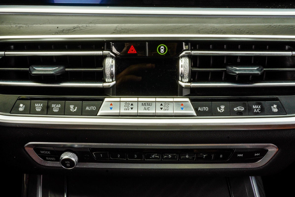 2021 BMW X7 M50i
