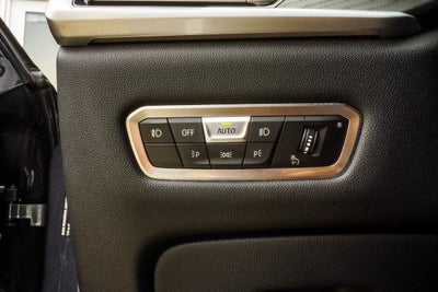 2021 BMW X7 M50i