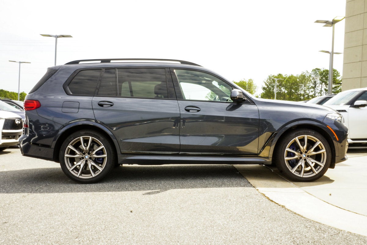 2021 BMW X7 M50i