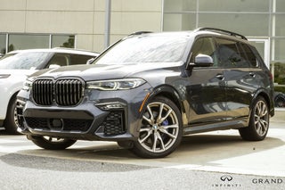 2021 BMW X7 M50i