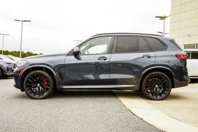 2022 BMW X5 M50i