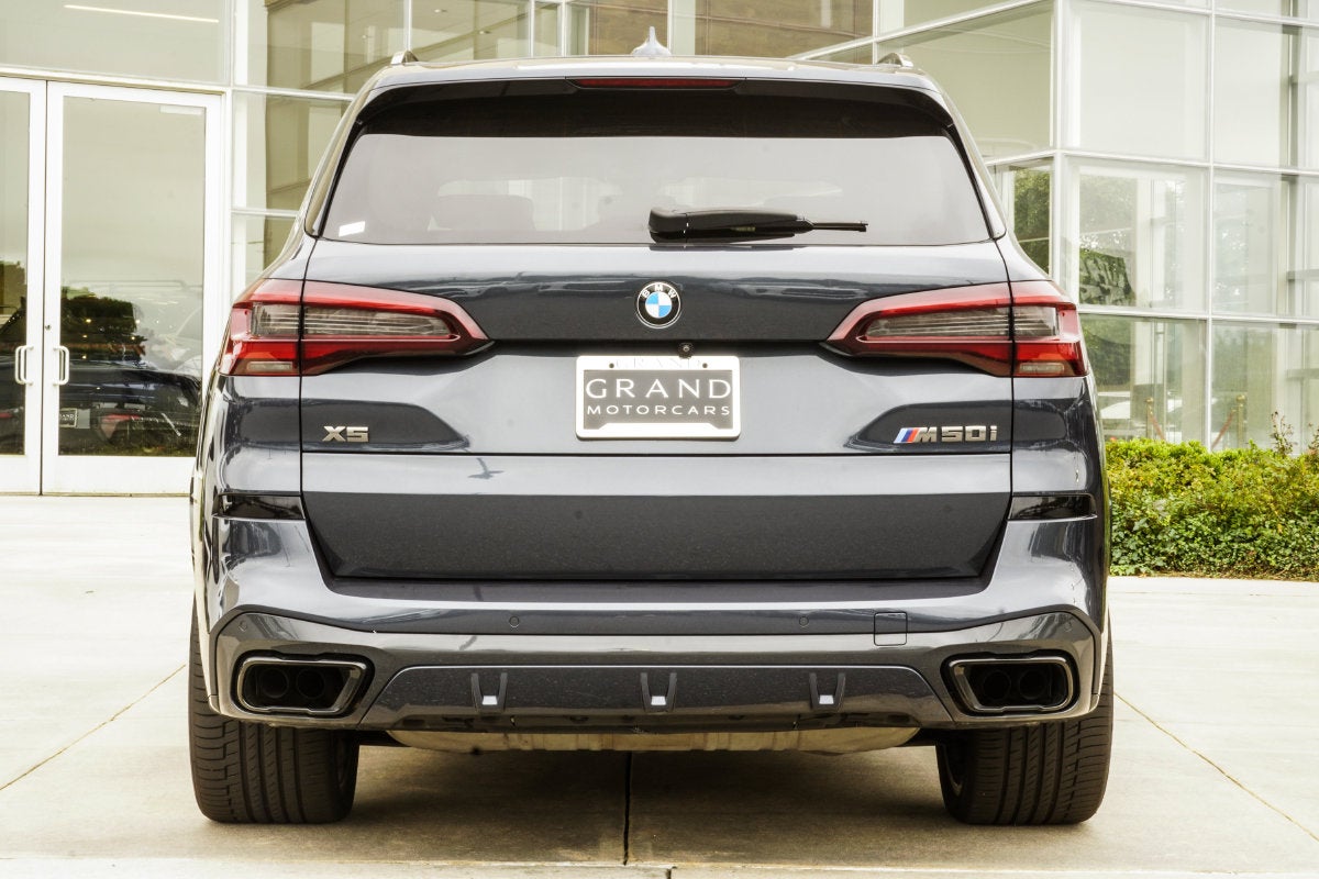 2022 BMW X5 M50i