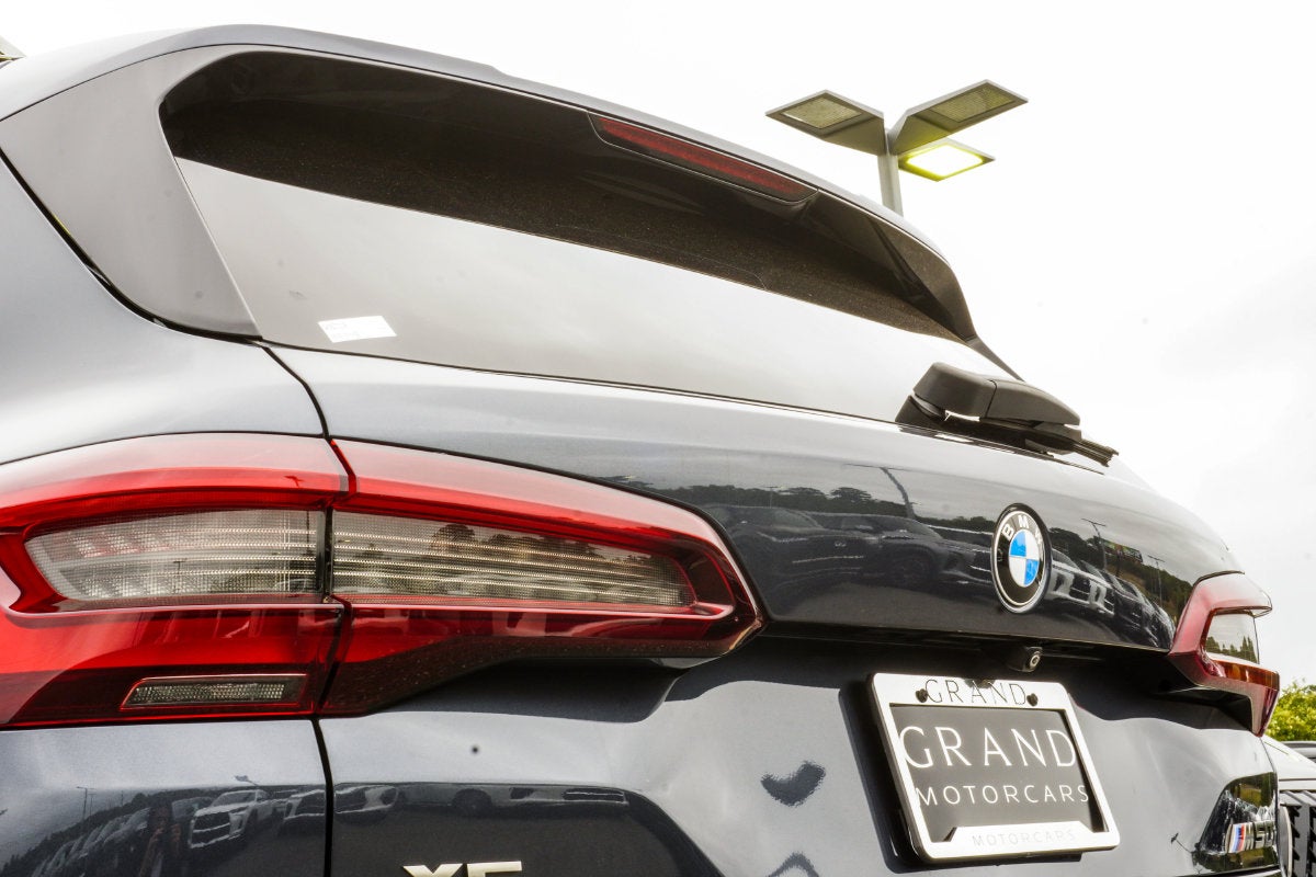 2022 BMW X5 M50i
