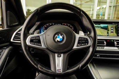 2022 BMW X5 M50i