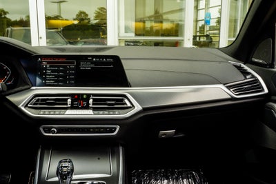 2022 BMW X5 M50i