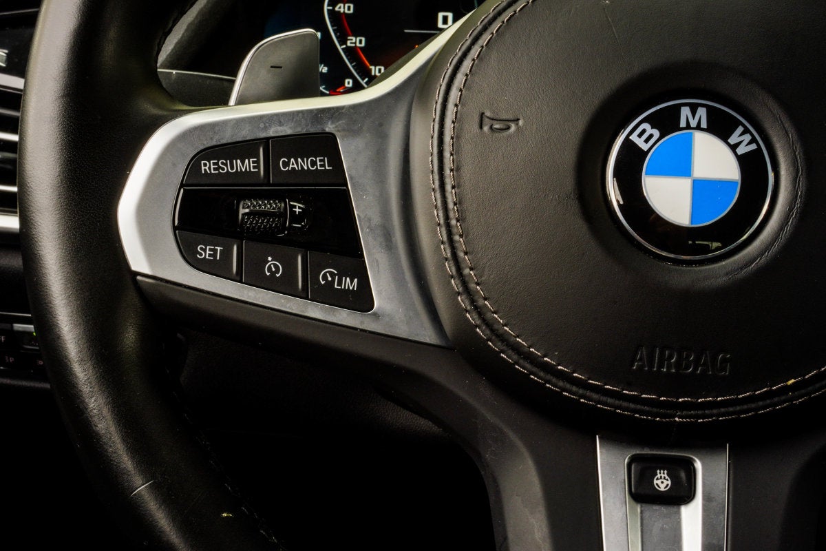 2022 BMW X5 M50i