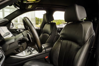 2022 BMW X5 M50i