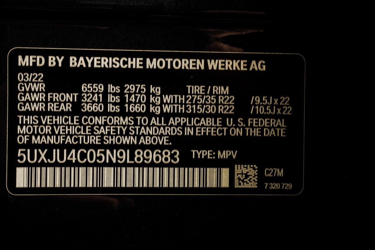2022 BMW X5 M50i