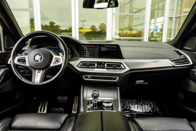 2022 BMW X5 M50i