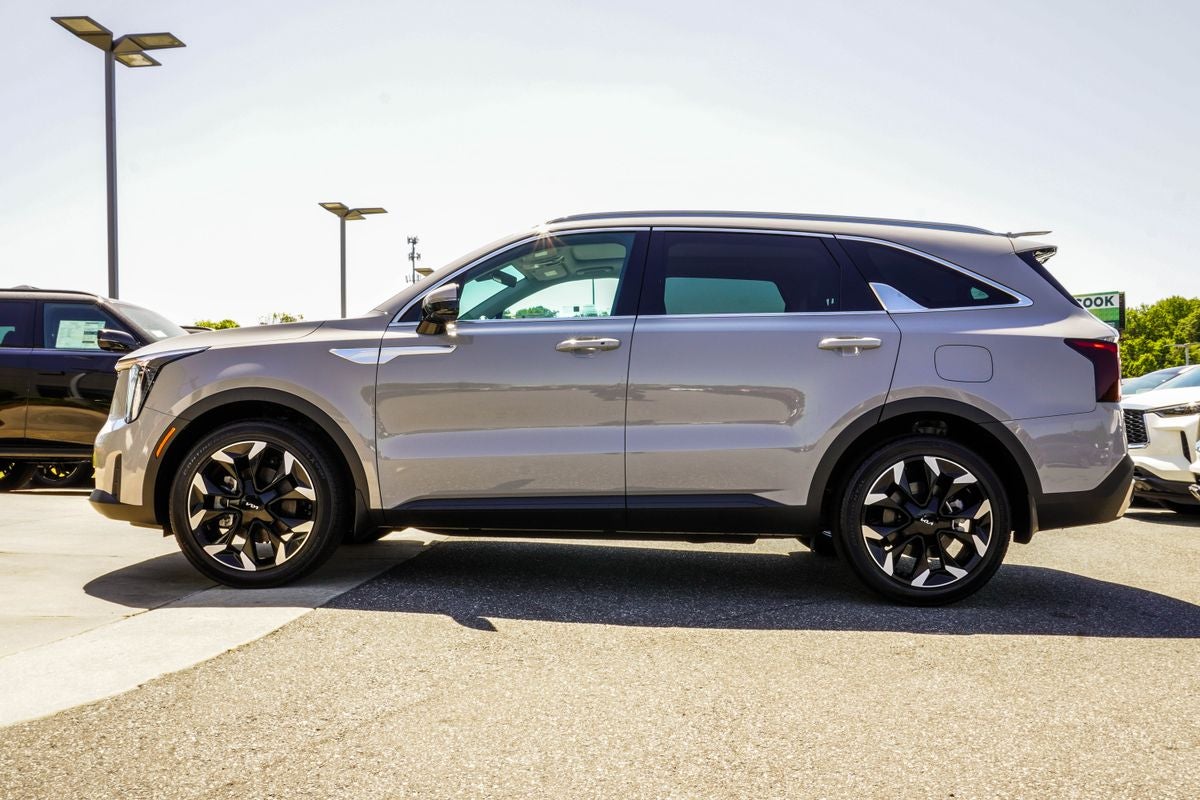 2025 Kia Sorento EX