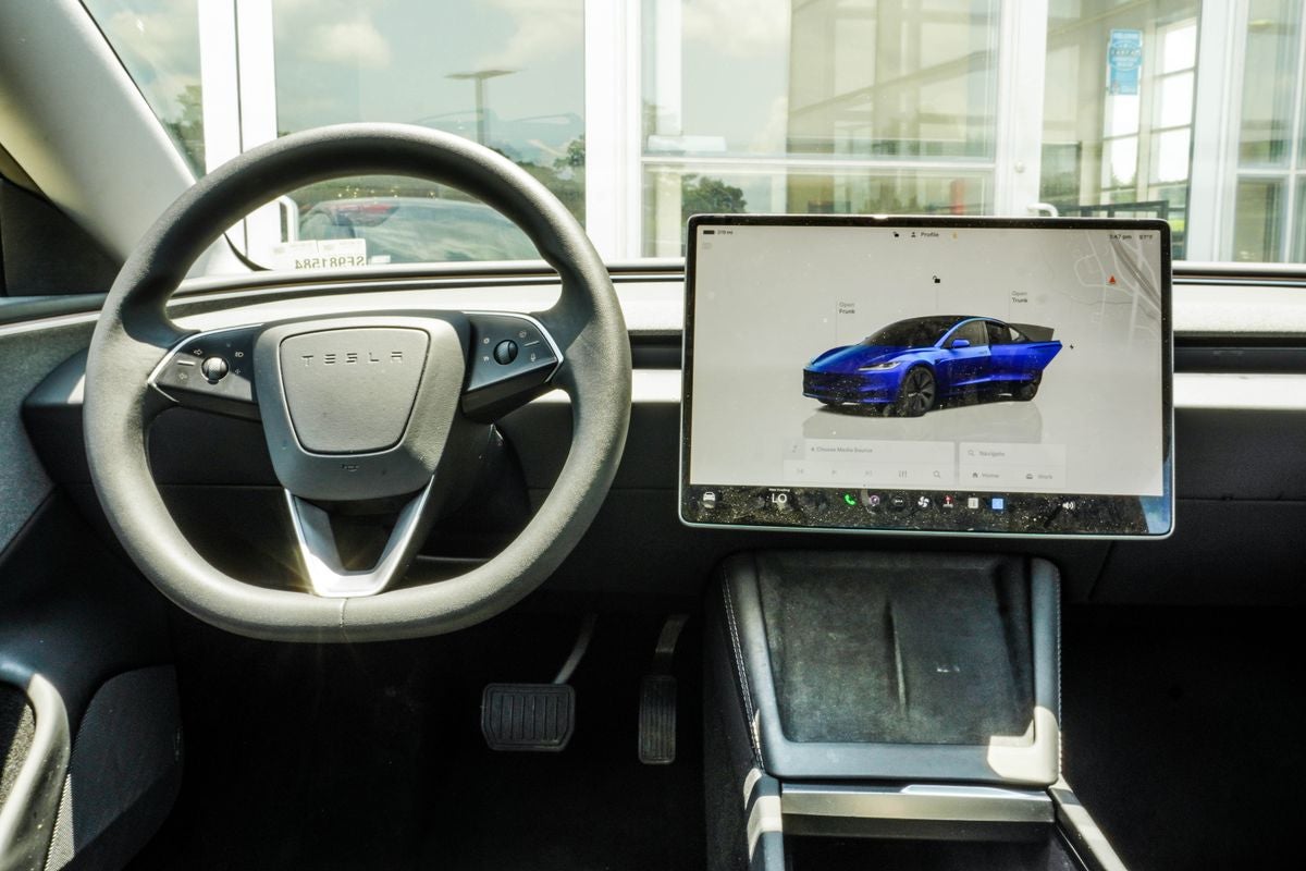 2025 Tesla Model 3 Long Range
