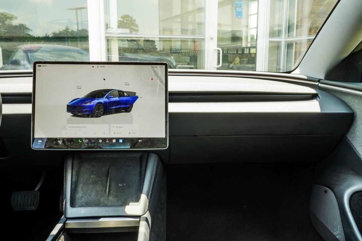 2025 Tesla Model 3 Long Range