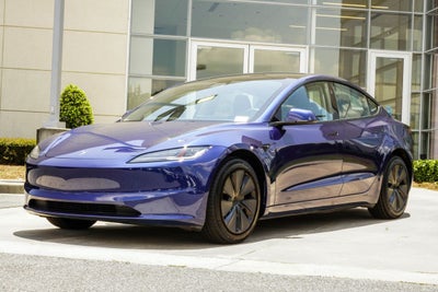 2025 Tesla Model 3 Long Range
