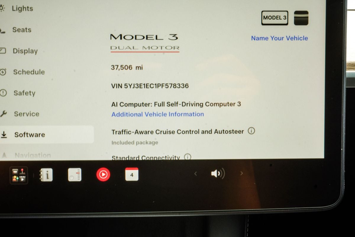 2023 Tesla Model 3 Performance