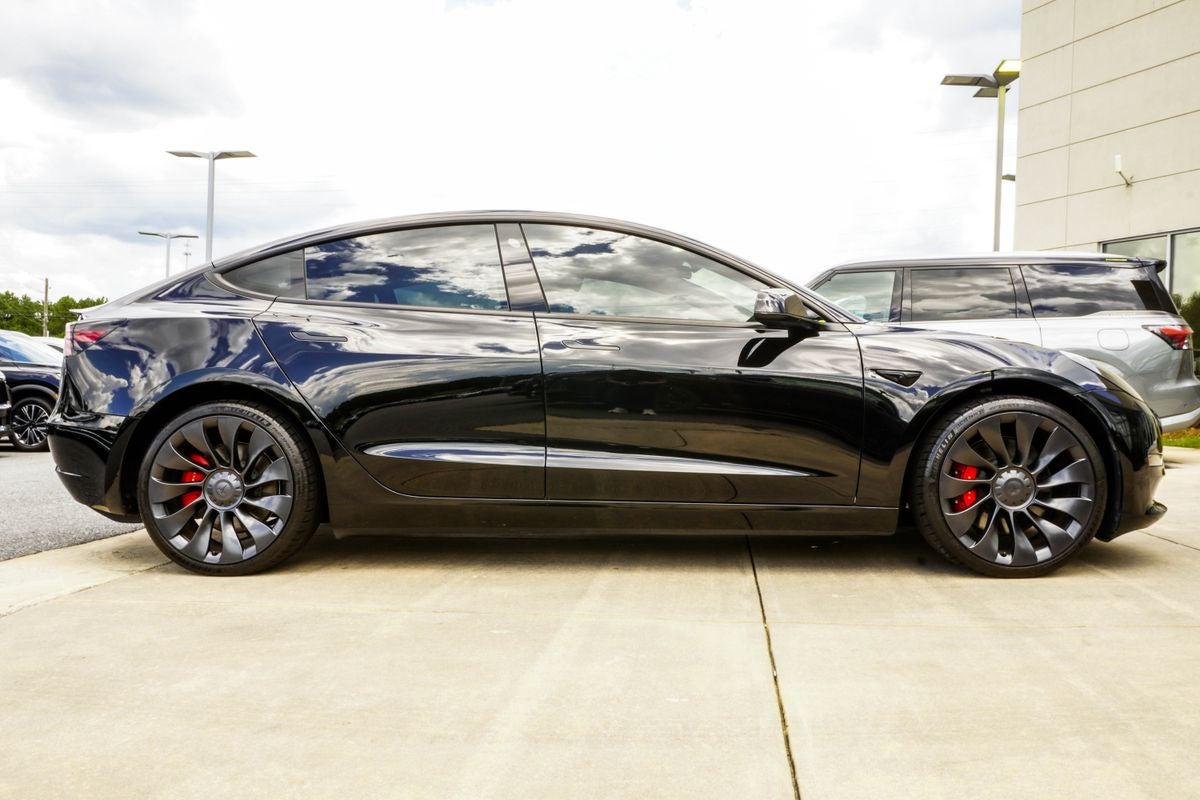 2023 Tesla Model 3 Performance