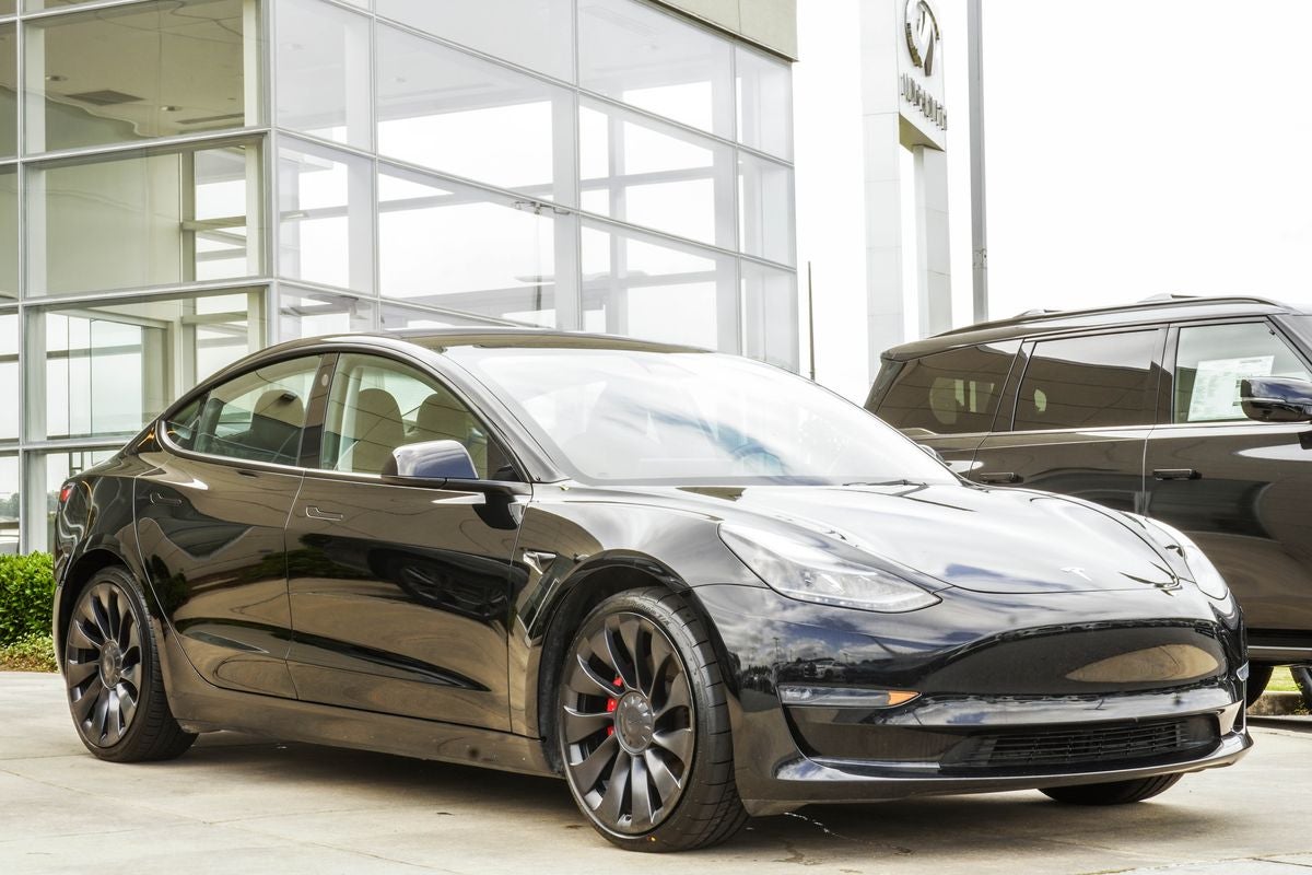 2023 Tesla Model 3 Performance