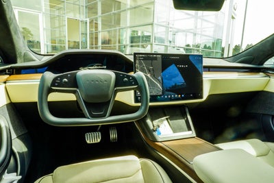 2021 Tesla Model S Plaid