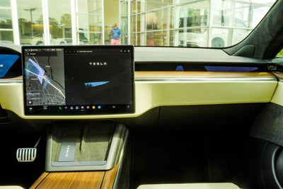 2021 Tesla Model S Plaid