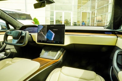 2021 Tesla Model S Plaid