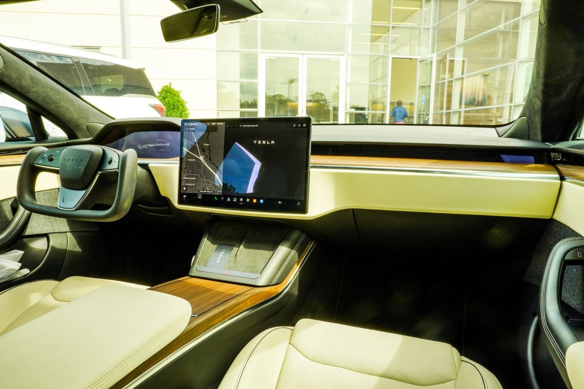 2021 Tesla Model S Plaid