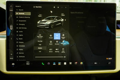 2021 Tesla Model S Plaid