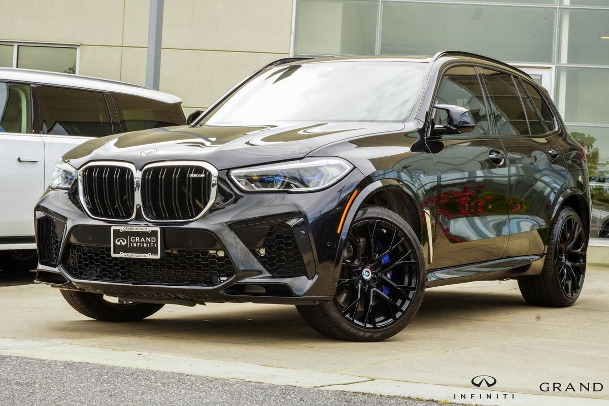 2022 BMW X5 M -'s photo