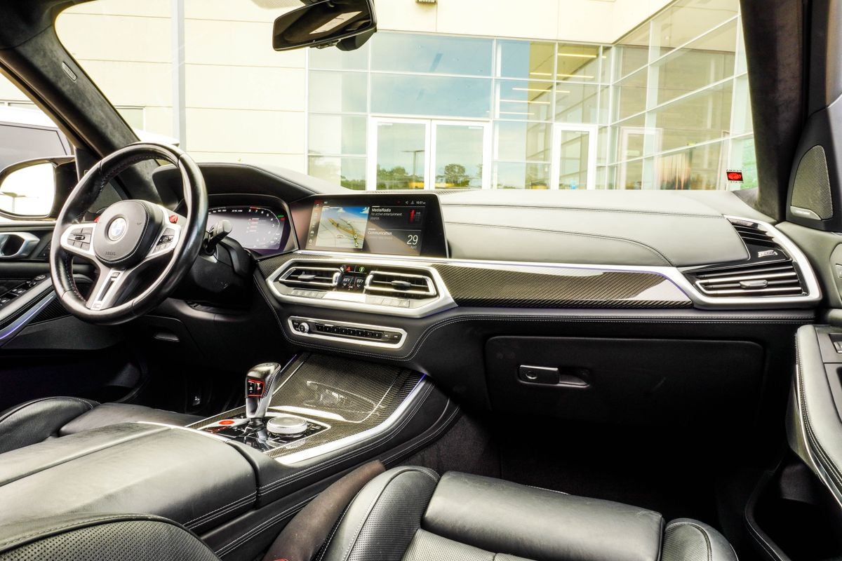 2022 BMW X5 M Base