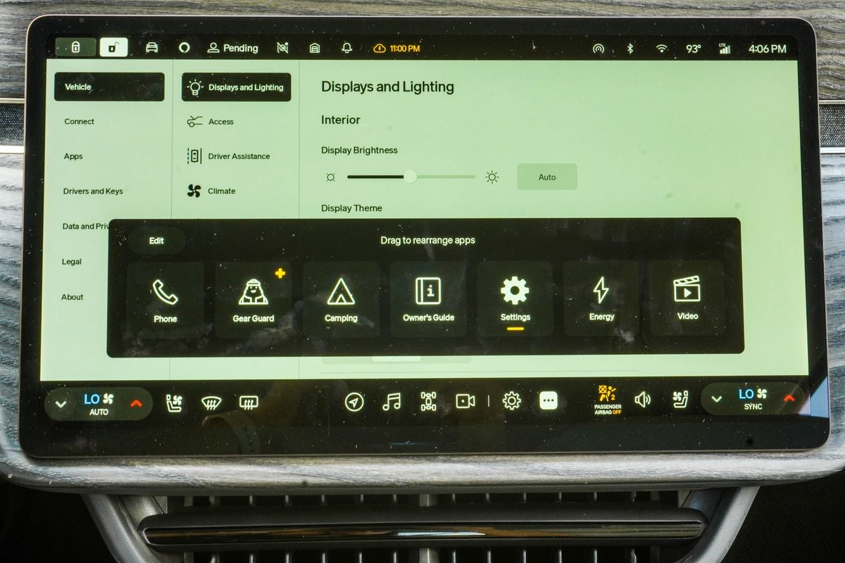 2022 Rivian R1T Adventure