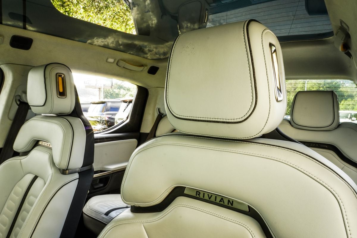 2022 Rivian R1T Adventure