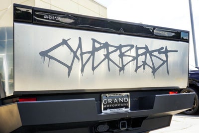 2024 Tesla Cybertruck Cyberbeast