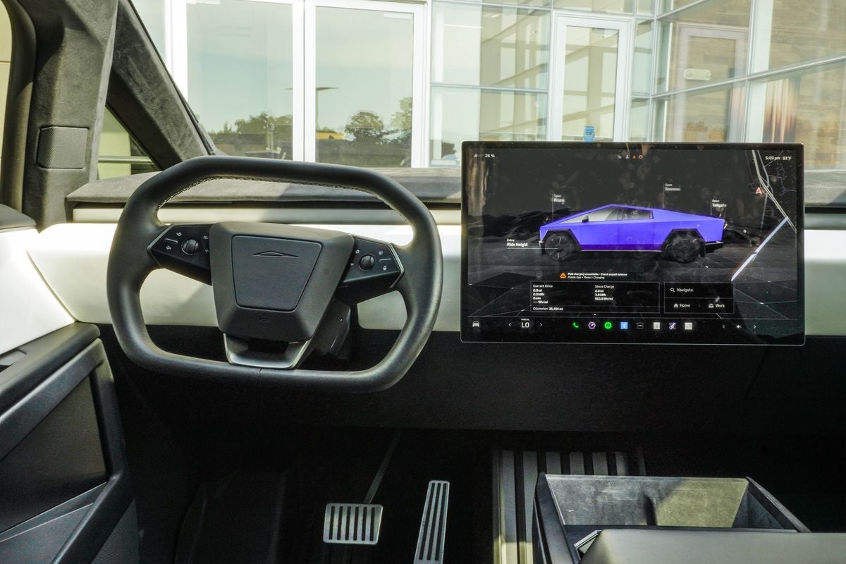 2024 Tesla Cybertruck Cyberbeast