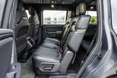 2024 Rivian R1S Adventure