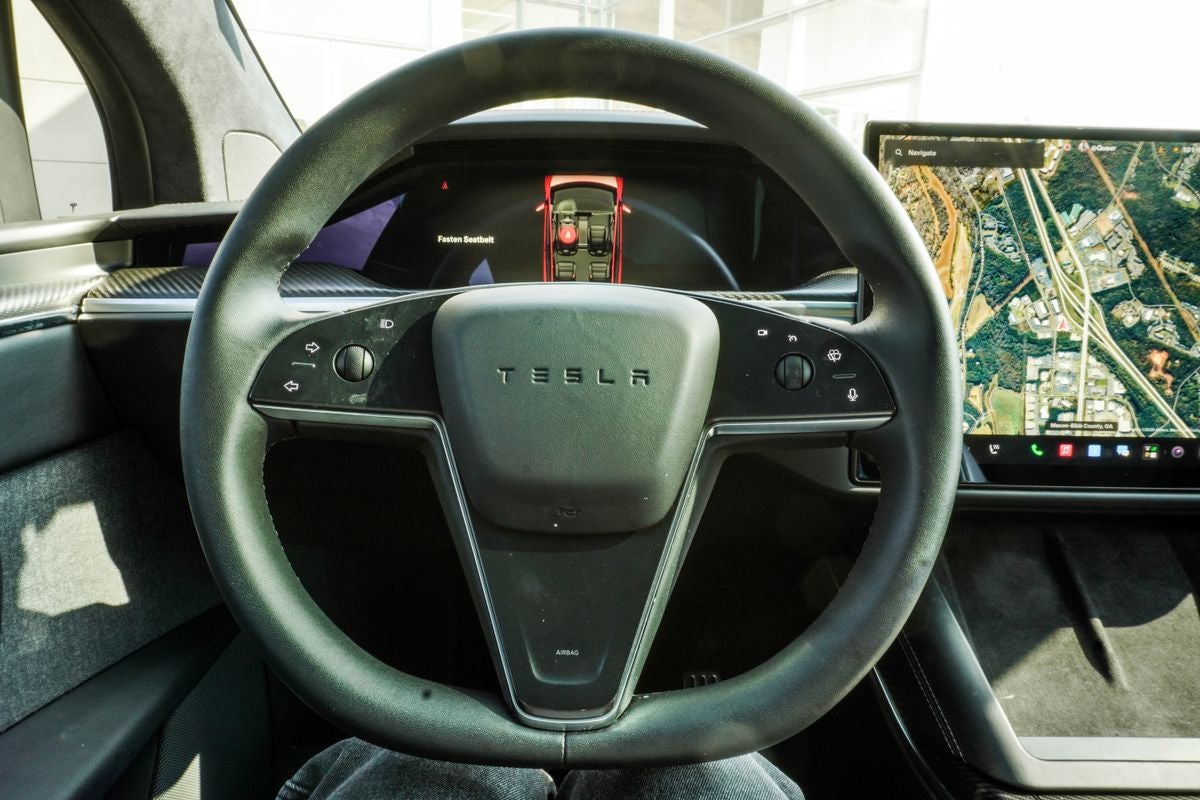 2022 Tesla Model X Plaid