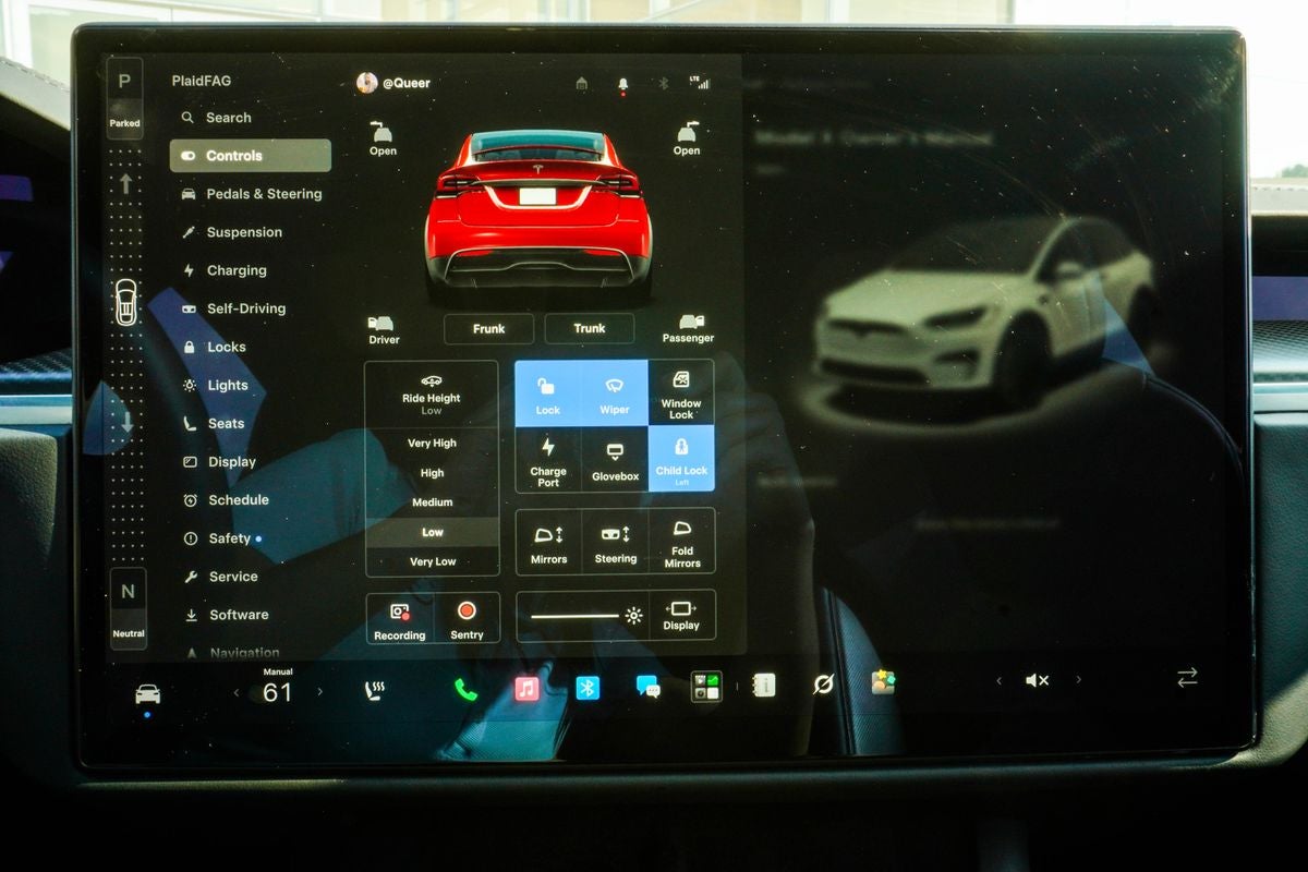 2022 Tesla Model X Plaid