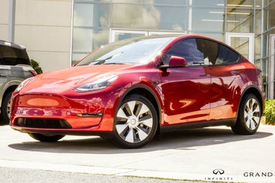 2024 Tesla Model Y Long Range